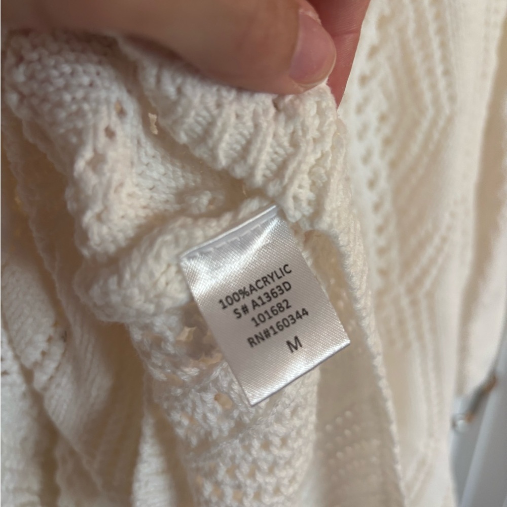 NWT Miss Lola Cream Knit Turtleneck Sweater - Picture 11 of 12